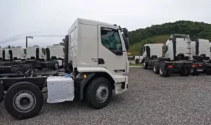 Volvo VM 360 03