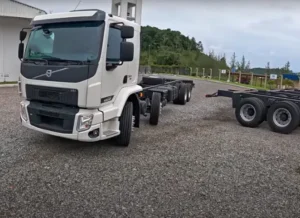 Volvo VM 360 04